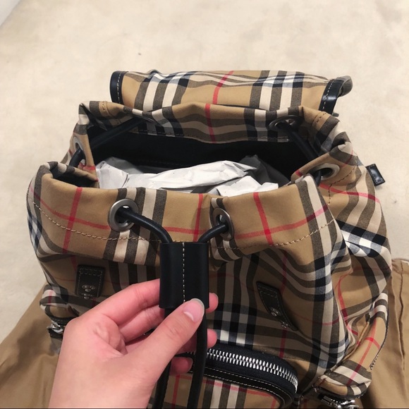 Burberry Medium Rucksack - Picture 3 of 8